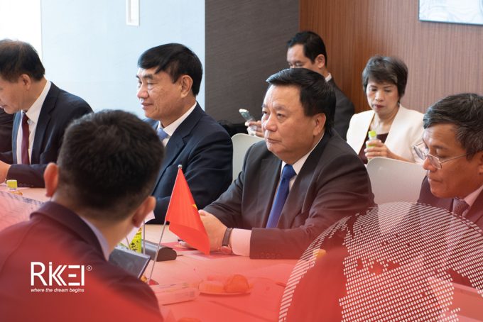 04 Vietnam Delegation Rikkei Meeting Overview